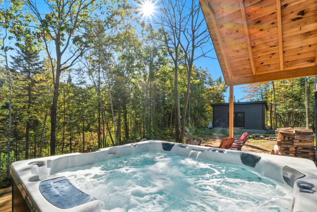 Nature,, Tub, Hot Tub, Indoors, Interior Design