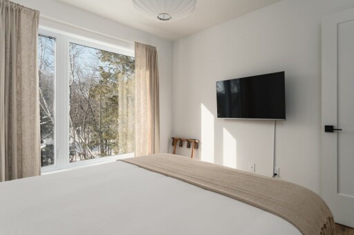Chambre #2 au rez-de-chaussée