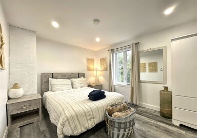Chalet, Intérieur, Design D'intérieur, Décoration D'intérieur, Lampe, Mobilier, Chambre À Coucher