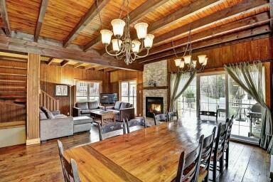 Canada, Interior Design, Wood, Hardwood, Stained Wood, Chandelier, Dining Room