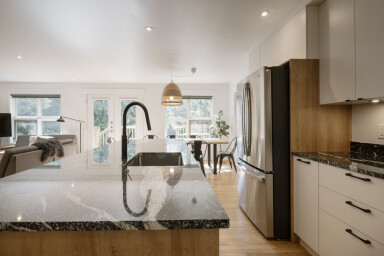 Chalet, Intérieur, Design D'intérieur, Robinet D'évier, Cuisine, Réfrigérateur, Plancher
