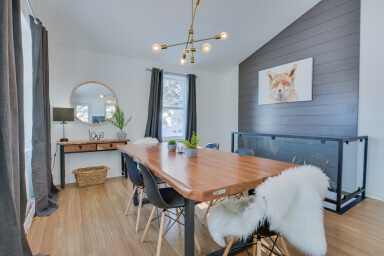 Canada, Design D'intérieur, Salle À Manger, Table À Manger, Table, Bois, Lampe