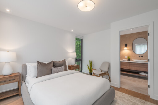 CHAMBRE 5 · Étage