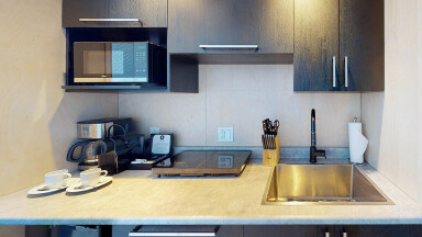 Cottage, Sink, Indoors, Interior Design, Kitchen, Microwave, Cup