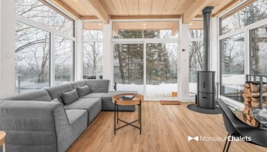 Cottage, Interior Design, Couch, Living Room, Wood, Home Decor, Rug