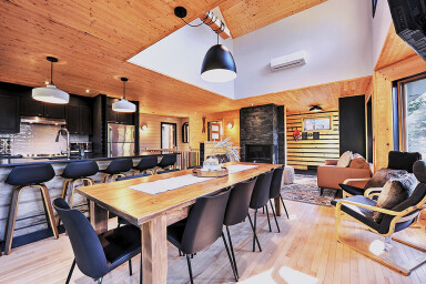 Cottage, Interior Design, Dining Room, Dining Table, Table, Wood, Home Decor