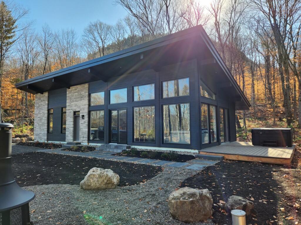 Nature,, Housing, Interior Design, House, Shelter, Pickup Truck, Door