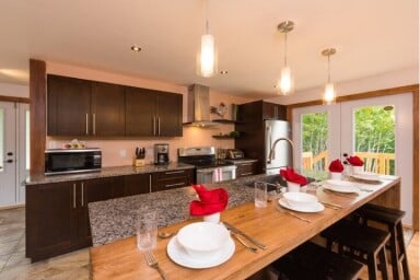 Chalet, Design D'intérieur, Salle À Manger, Table À Manger, Cuisine, Fourchette, Tasse
