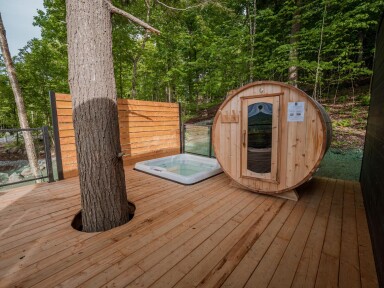 Québec, Interior Design, Wood, Hardwood, Stained Wood, Tub, Housing