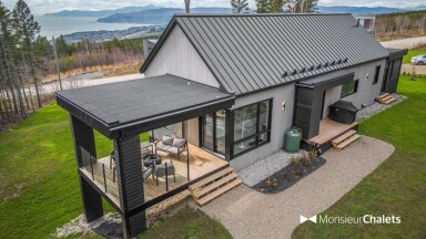 Québec, Cottage, House, Housing, Outdoors, Porch, Interior Design