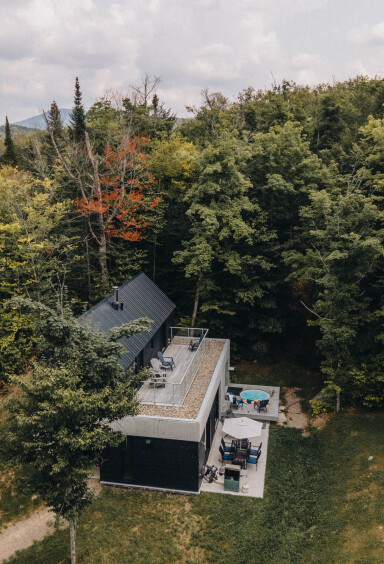 Québec, Outdoors, Scenery, Tree, Vegetation, Woodland, Building