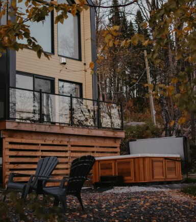 Québec, Chair, Furniture, Wood, Tree, Handrail, Interior Design