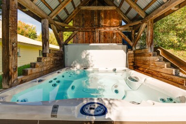 Chalet, Baignoire, Bain À Remous, Intérieur, Design D'intérieur, Logement, Véranda