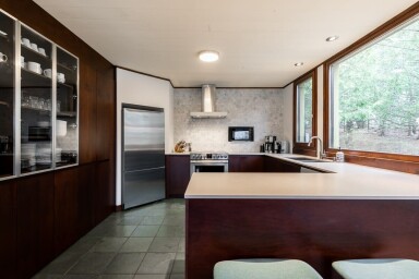 Chalet, Intérieur, Design D'intérieur, Cuisine, Réfrigérateur, Plancher, Robinet D'évier