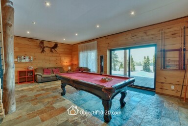Québec, Indoors, Interior Design, Furniture, Table, Couch, Pool Table