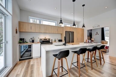 Québec, Indoors, Interior Design, Kitchen, Home Decor, Kitchen Island, Bar Stool