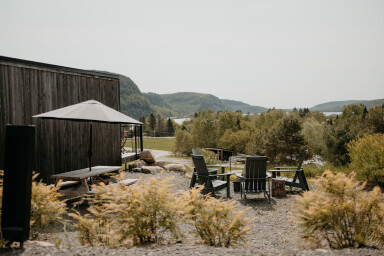 Canada, Outdoors, Shelter, Hut, Nature, Chair, Scenery