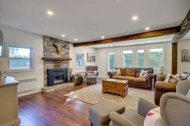 Canada, Home Decor, Living Room, Interior Design, Fireplace, Couch, Table