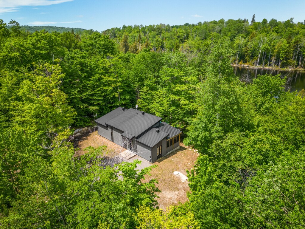 Nature,, Building, Nature, Outdoors, Scenery, Vegetation, Woodland
