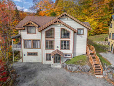 Québec, House, Housing, Staircase, Outdoors, Shelter, Handrail