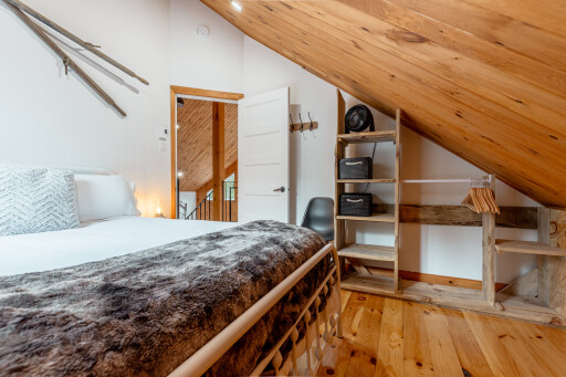 Chambre #3 / ÉTAGE