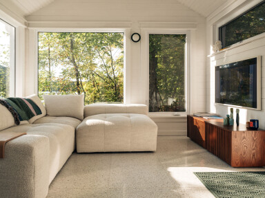 Québec, Furniture, Living Room, Couch, Interior Design, Home Decor, Window