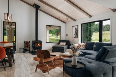 Québec, Home Decor, Interior Design, Furniture, Table, Living Room, Fireplace