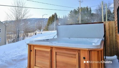 Chalet, Baignoire, Bain À Remous, Baignade