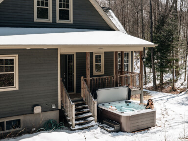 Canada, Tub, Hot Tub, Indoors, Interior Design, Building, Housing