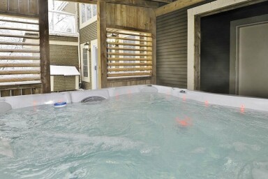 Québec, Indoors, Interior Design, Hot Tub, Tub