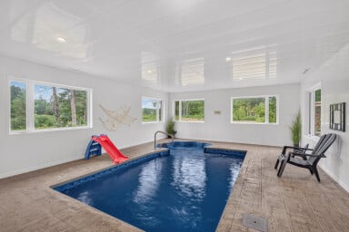 Chalet, Sol, Revêtement De Sol, Piscine, Eau, Piscine, Design D'intérieur