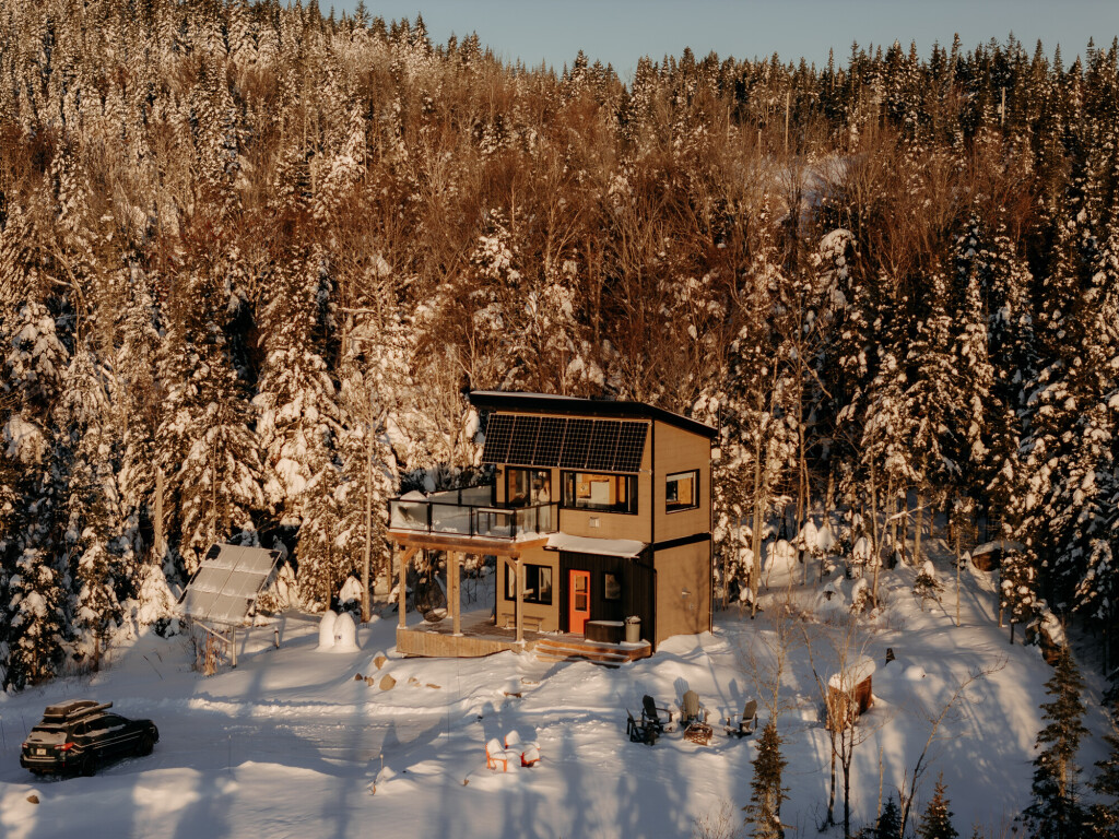 Nature, Arbre, Logement, Maison, Voiture, Sapin, Personne