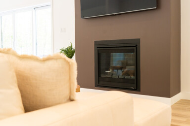 Québec, Indoors, Interior Design, Living Room, Fireplace, Couch, Cushion