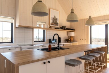 Chalet, Intérieur, Design D'intérieur, Cuisine, Îlot De Cuisine, Évier, Robinet D'évier
