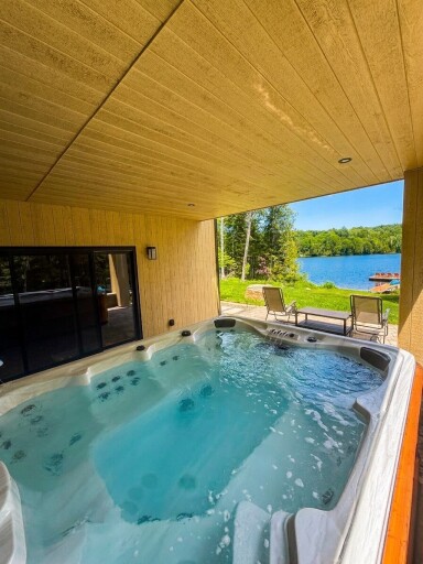 Canada, Tub, Hot Tub, Interior Design, Outdoors, Pool, Swimming Pool