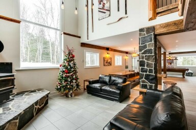 Cottage, Home Decor, Couch, Furniture, Foyer, Indoors, Christmas Decorations
