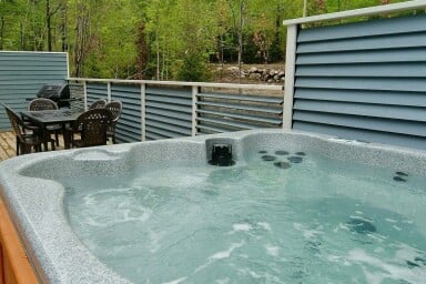 Cottage, Tub, Hot Tub, Chair, Furniture