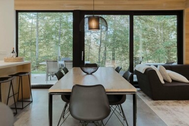 Chalet, Table, Salle À Manger, Table À Manger, Dessus De Table, Design D'intérieur, Chaise