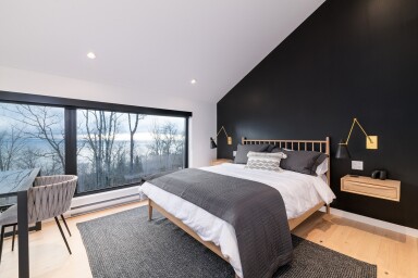 Québec, Interior Design, Home Decor, Lamp, Furniture, Bed, Bedroom