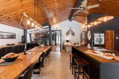 Canada, Indoors, Interior Design, Wood, Hardwood, Stained Wood, Kitchen