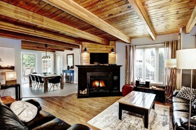 Cottage, Interior Design, Wood, Fireplace, Home Decor, Hardwood, Stained Wood